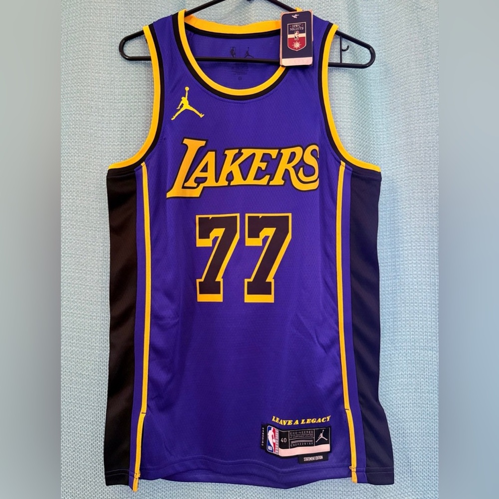 NWT Jordan Luka Doncic Lakers Statement Swingman Jersey